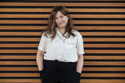 "El capitalismo industrial produce cáncer y, a la vez, tratamientos violentamente rentables", sostiene Anne Boyer