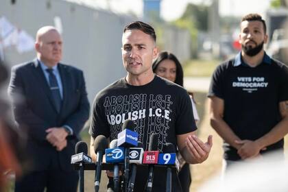 El capitán Blaha señaló que recibió una suspensión del gobierno estadounidense