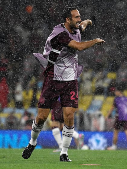 El capitán de Lanús alcanzó el undécimo título de su carrera
