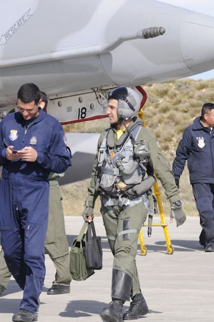 El capitán Mauro Testa La Rosa falleció durante una práctica de entrenamiento en la Brigada Aérea de Villa Reynolds, en San Luis