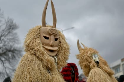 El carnaval de Kukeri comenzó el 26 de enero en Sofía, Bulgaria.