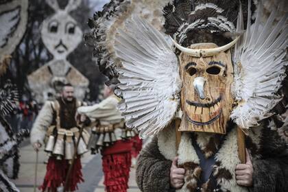 El carnaval en la ciudad de Pernik en Bulgaria.