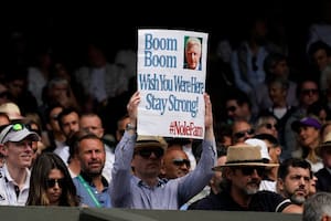 El gesto de Djokovic con la familia en Wimbledon y el fan que lo recordó como "Boom Boom"