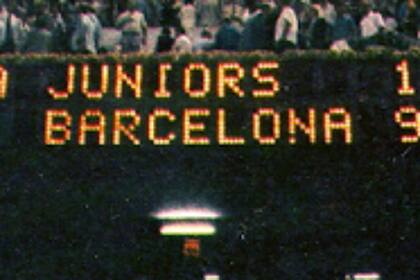 El cartel del Camp Nou, tras la dura derrota de Boca en 1984