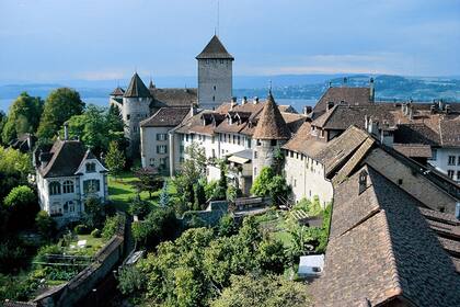 El casco antiguo de Murten, Suiza.