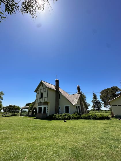 El casco de la estancia, estilo Tudor.