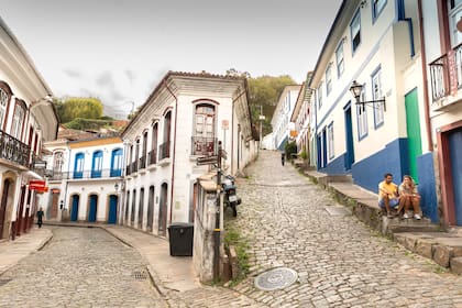 El casco histórico de Ouro Preto se recorre a pie, entre subidas y bajadas.