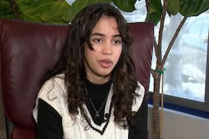 Se graduó con honores, pero sin saber leer ni escribir: la impactante historia de Aleysha Ortiz