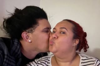 Pagó US$9000 a falsos abogados migratorios y su esposo dominicano terminó deportado