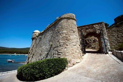 El castillo, construido en el siglo XVII, goza de una envidiable vista de 360 grados