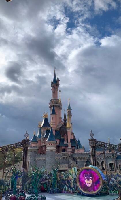 El castillo de Disney, por El Peque y Eugenia De Martino. Crédito: Instagram