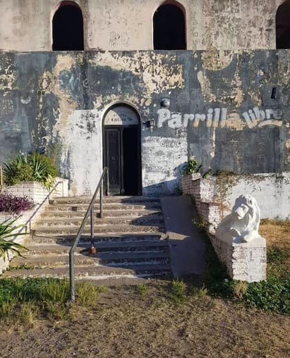 El "castillo" está en estado de abandono desde hace unas tres décadas