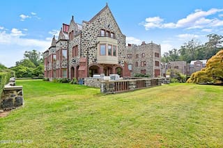 Como los Bridgerton: venden un espectacular castillo clásico por US$10 millones