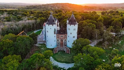 El castillo logró captar la atención de la cantante Taylor Swift, que grabó el video de su canción Love Story en el lugar (Instagram/@shutteringthrulife)