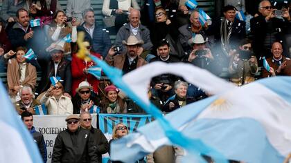 El celeste y blanco cubrió las tribunas de la pista central