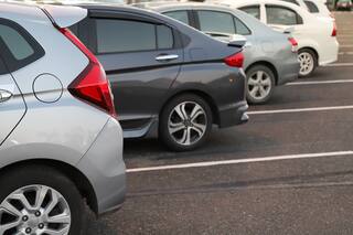 Herramientas y trucos para recordar en qué lugar estacionaste el auto