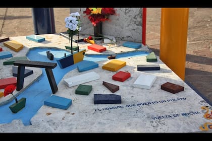 Los restos de Quinquela Martín descansan en el cementerio de la Chacarita
