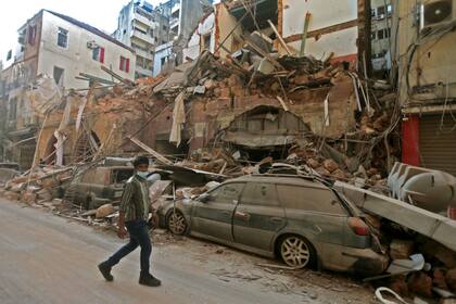 El centro de Beirut quedó destruido tras las dos explosiones de ayer