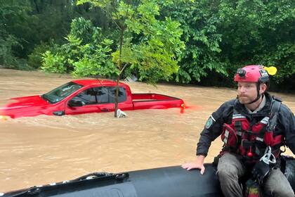 El Centro de Operaciones de Emergencias de Texas tiene operaciones 24/7 como respuesta al clima severo y a las inundaciones