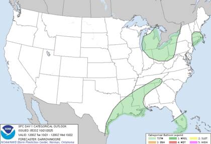 El Centro de Predicción de Tormentas mencionó la posibilidad de descargas eléctricas aisladas sobre los Grandes Lagos, el sur de Florida y la costa noroeste del Golfo de México