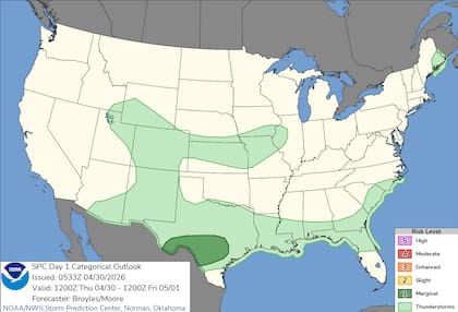 El Centro de Predicción de Tormentas (SPC) vigila el desarrollo de tormentas aisladas capaces de producir granizo de gran tamaño y ráfagas de viento destructivas