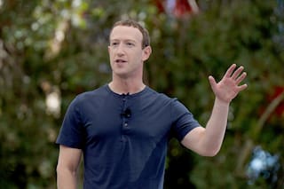 Mark Zuckerberg compró 11 casas en su calle y sus vecinos la llaman "la baticueva del millonario”