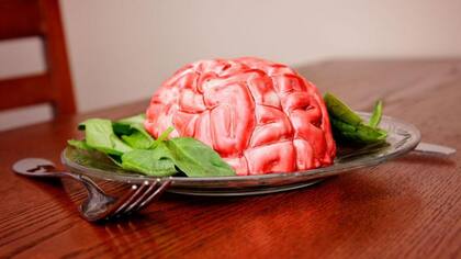 El cerebro de los homínidos seguramente fue un "manjar muy preciado" en momentos en los que los alimentos escaseaban, afirma Guil Guerrero