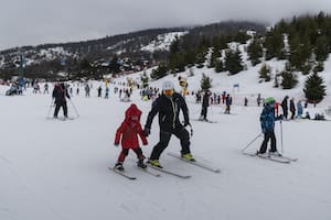 La afluencia a Bariloche repuntó el fin de semana, pero los hoteleros hacen una advertencia