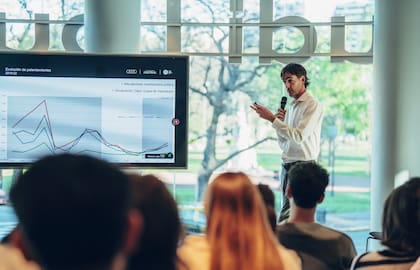 El certamen incluye talleres presenciales, clases virtuales y jornadas de prototipado en las que los equipos deberán presentar una visión integral de la movilidad hacia 2040