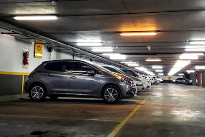 El certificado de exención de impuestos de estacionamiento tiene validez de dos años