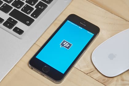 El chat de BlackBerry se actualizó con versiones para iPhone y Android, pero no logró recuperar el terreno perdido frente a WhatsApp
