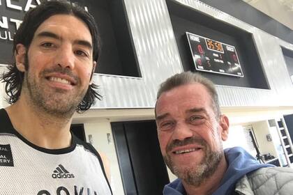 El Che García con Luis Scola; será el primer entrenador de la selección sin jugadores de la Generación Dorada
