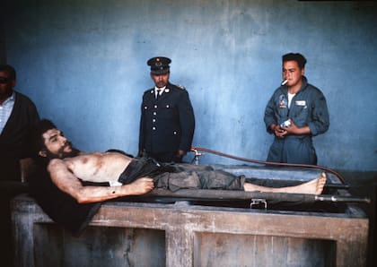 El "Che" Guevara murió en Bolivia en octubre de 1967, en la escuela de La Higuera