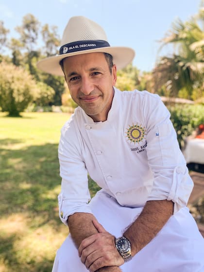 El chef Daniel Hansen, dueño de La Pecora Nera y desde diciembre pasado a cargo del restaurante de El Descanso,  creó una carta sencilla basada en insumos de buena calidad.