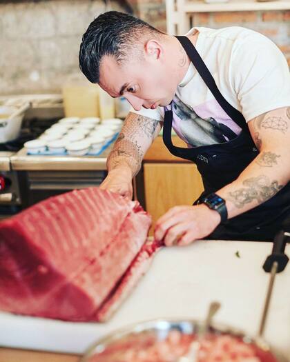 El chef Édgar Núñez es propietario de varios restaurantes, de distintos conceptos, en Ciudad de México, entre ellos Sud 777 y Comedor Jacinta