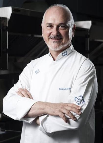 El chef pâtissier Osvaldo Gross fue jurado invitado de El gran premio de la cocina en el 2018