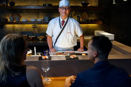 El chef Takeshi Shimada