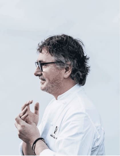 El chef vasco Andoni Luis Aduriz, vuelve a sorprender con sus creaciones. Esta vez, un feto al plato.