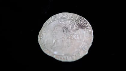 El chelín de plata con la imagen del condenado rey Carlos I
