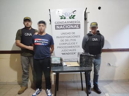 El chileno detenido cuando fue a retirar la encomienda que contenía las dosis de fentanilo