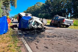 Chocaron dos camionetas en la ruta 46: murieron dos personas y un jinete de Jesús María resultó herido