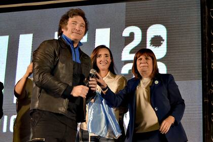 El cierre de campaña de Javier Milei en la ciudad de Córdoba, al cual se sumo Patricia Bullrich
