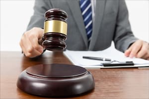 Cierra corte de inmigración y miles de solicitantes de asilo quedan en el limbo: qué deben hacer ahora