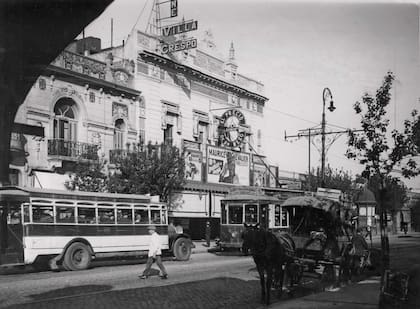 El cine de Villa Crespo, en
Av. Corrientes al 5500. 1930.