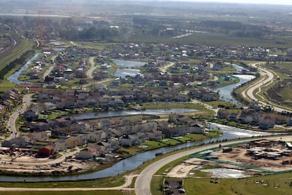 El circuito de Nordelta rodea el Club de Golf y pasa por la Avenida del Golf y la Avenida de los Lagos