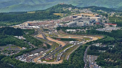 El circuito de Nürburgring. Trazado en medio del bosque, fue apodado como El infierno verde nada menos que por el gran Jackie Stewart