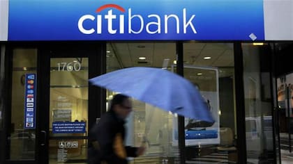 El Citibank le vendió su negocio minorista y su red de sucursales al Santander Rio.