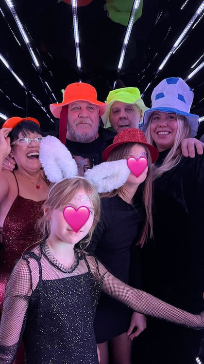 El clan Icardi, Wanda Nara y sus hijas, Francesca e Isabella