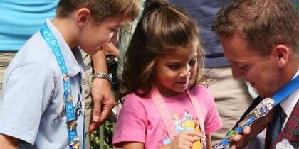 El clásico intercambio de pines también está contemplado