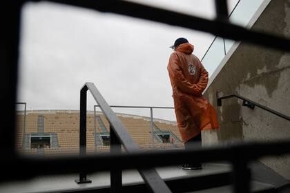 El clima hostil en el arranque del torneo ya tuvo las primeras discusiones en el Roland Garros de otoño